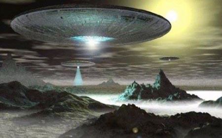 解秘几千艘地球大小的巨型UFO出现在太阳周围(视频组图)