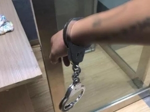 深圳12·9故意杀人案：花季少女喋血出租屋