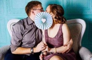 颜如：女子腹痛就医竟怀孕足月生下婴儿（早孕有哪些反应？）