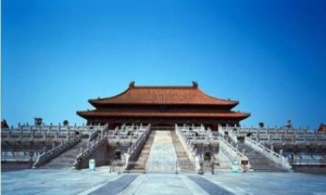 在古时候青楼指的是什么地方？真的是烟花巷柳之处？