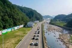 2024上海海关学院录取分数线表：安徽物理类612分、广东历史类576分