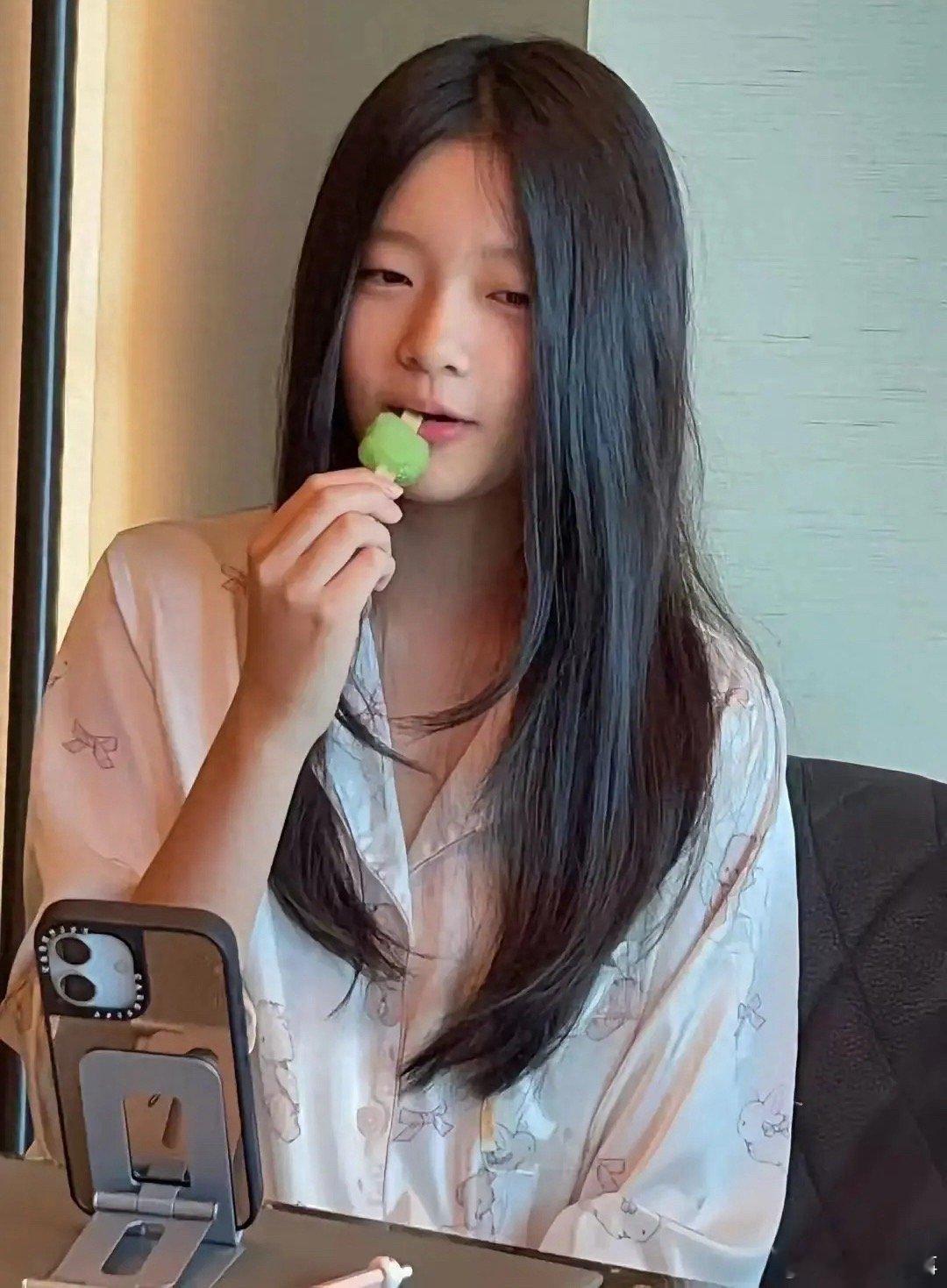 汪小菲宠女真相：命理师爆玥儿"