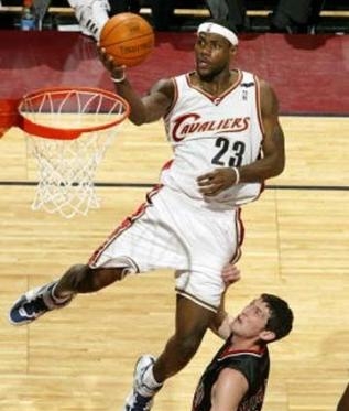 勒布朗·詹姆斯