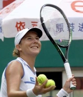 莫尼卡·塞莱斯