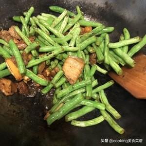 土豆豆角五花肉的做法家常菜（下饭的素菜菜谱）(9)