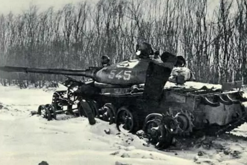 珍宝岛事件中一辆损坏的坦克为何对苏联那么重要？